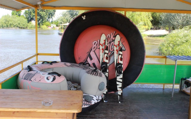 База Отдыха Рыболовно-Охотничья На Калиновке