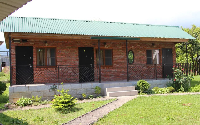 Ruchey Mini-hotel, posyolok Nizhnia Eshera