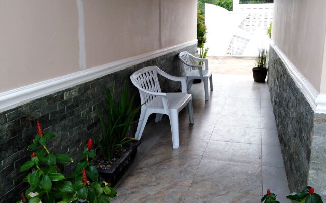 Venezia Suites Hotel