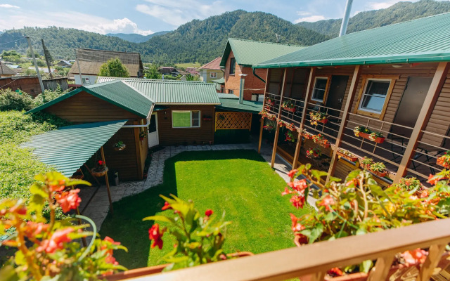 Ivanovskij Guest House