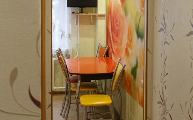 Apartamenty Right Room odnokomnatnye v samom centre goroda na Gercena 29