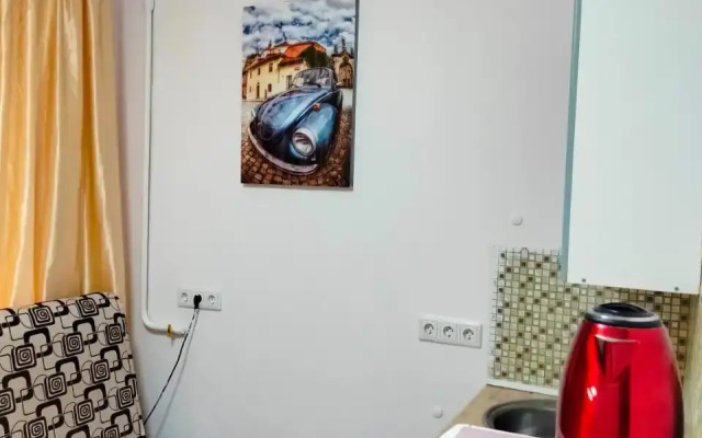 Studiya u Allei Geroyev Apartments