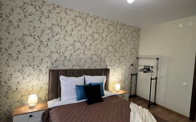 Na Kufonina 10B Flat