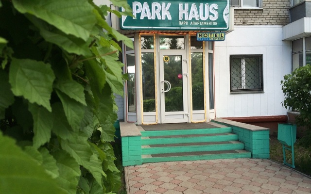 PARK HAUS Apartments