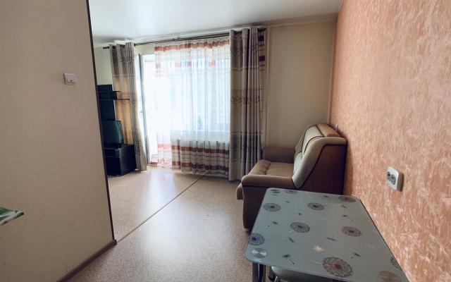 Апартаменты на Пионерской 64