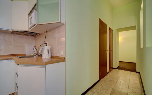 Апартаменты у площади Восстания