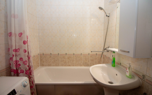 rjadom s Gorbushkoj Apartments