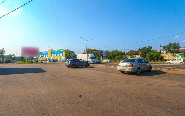 1-k kvartira na Borsoyeva 77 Flat