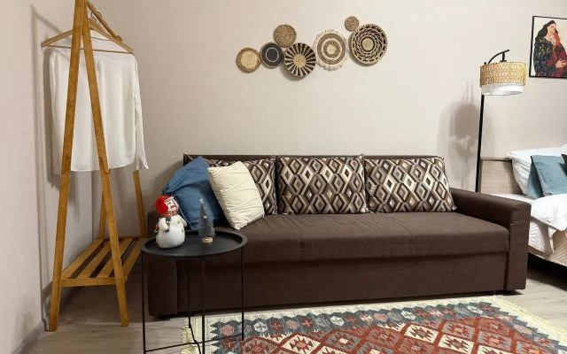 Квартира с видом на реку Великая