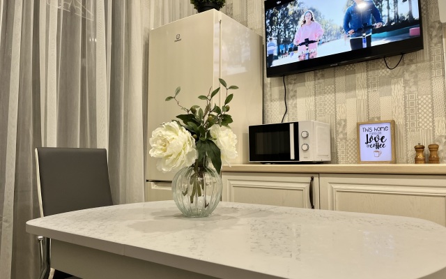 V Samom Serdtse Adlera Flat