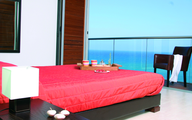 Aquamarine Villa