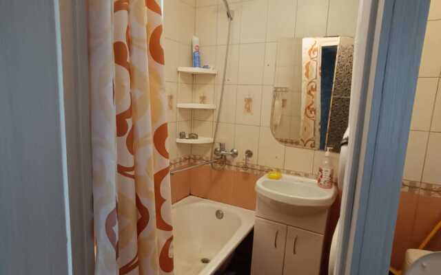 Bolshaya Vlasyevskaya 6 Flat