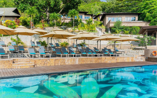 Gardens Hill Resort & Spa Resort