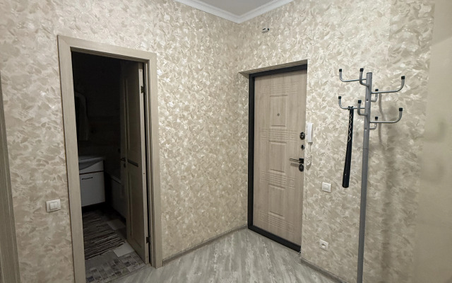 Квартира Уютная однокомнатная на 2 этаже 19-этажного дома