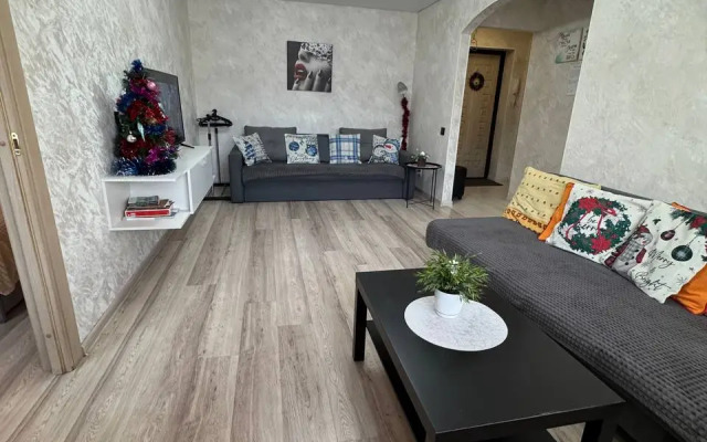 Апартаменты Уютная 2комн квартира в центре