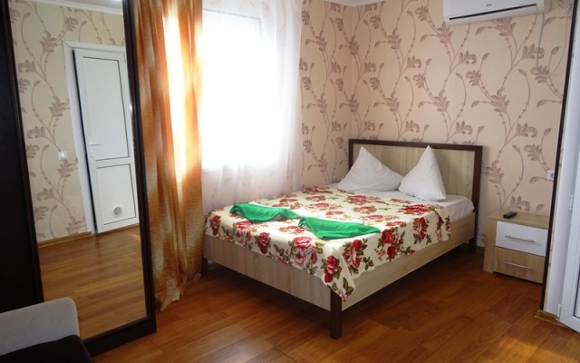 Guest House YKOR