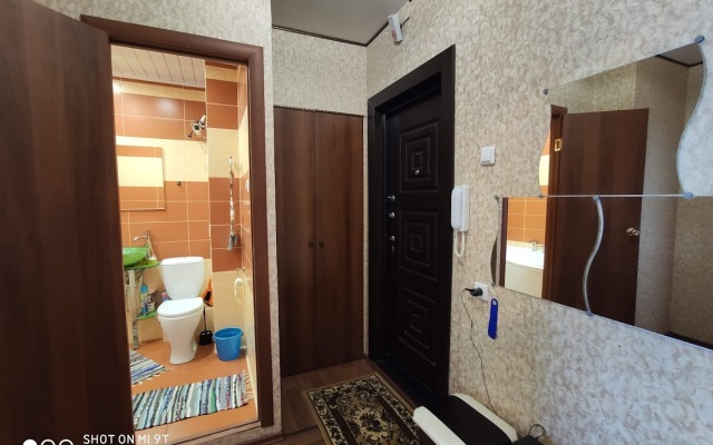 Апартаменты Титова 240/1