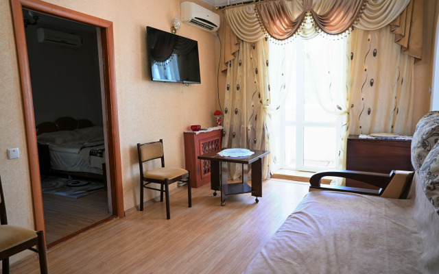 Квартира напротив Сакрополя