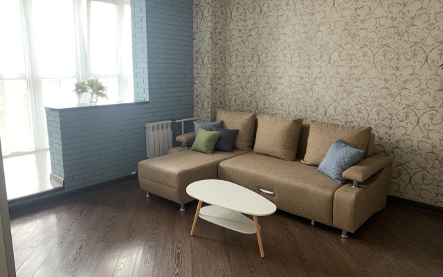 Апартаменты Argentum Home 78 Добровольческой бригады 40