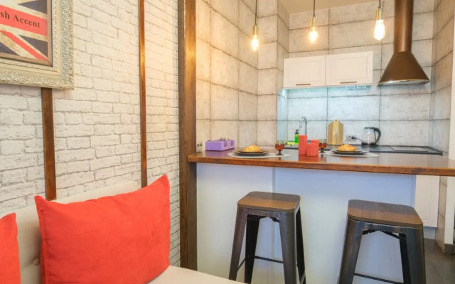 MyhomeYourhome Na Obraztsovoy Apartments