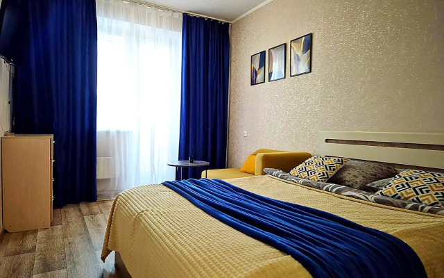 Odnokomnatnaya po Ulitse Oktyabryskaya Flat