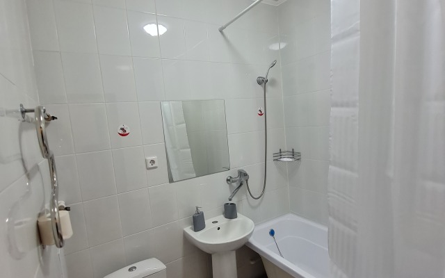 Lva Tolstogo 12 Apartments