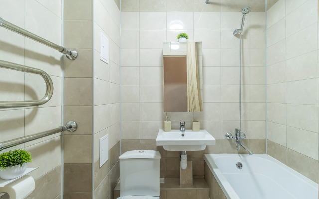 Na Ulitse Nadezhdy Suslovoy, 13 Flat