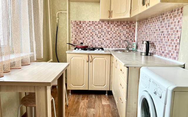 Квартира Эконом на Весенней 10