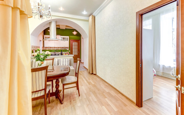 Апартаменты Astoria 3BR