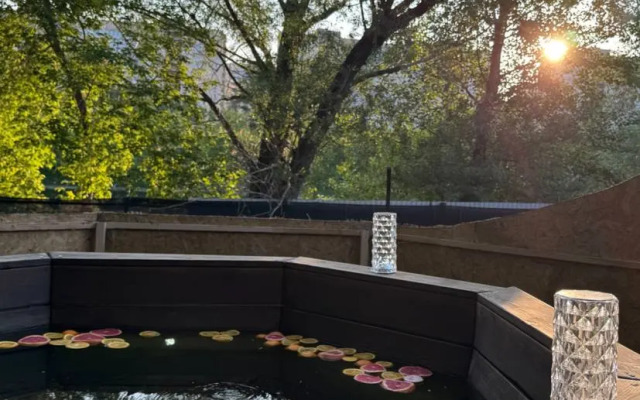 U Ozera Private house