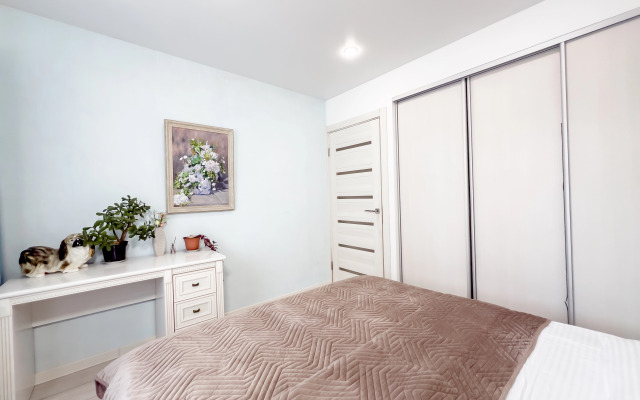 Uyutnaya V Siriuse S Vidom Na Gory Flat