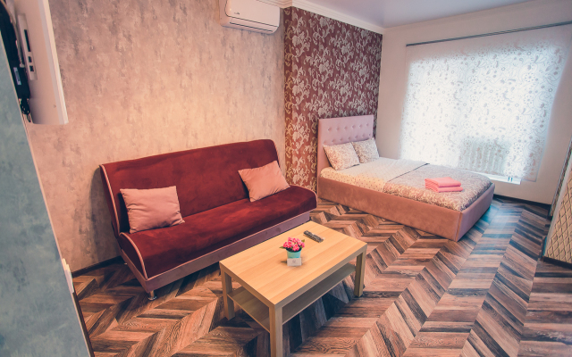 Апартаменты Октябрьской Революции 23 А Студия