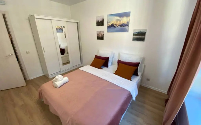 Апартаменты Sunny Days Apartment Люблино Парк 3