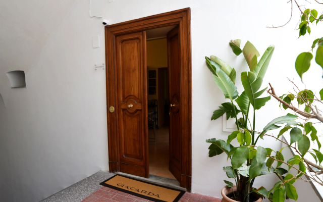 Giacarda Suite Apartments