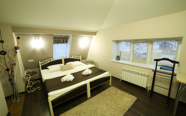 CHELNY INN Hotel