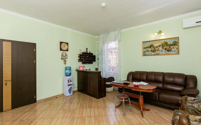 Aleksandros Guest House
