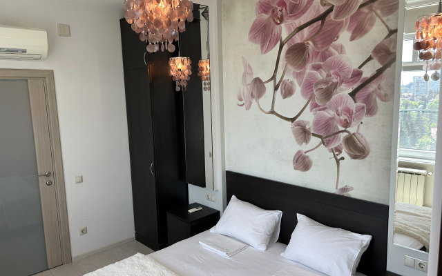 Sochi Dvukhkomnatnaya V Tsentre Apartments