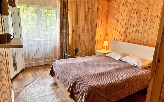 Guest house Gostevoj dom FOREST TRAIL