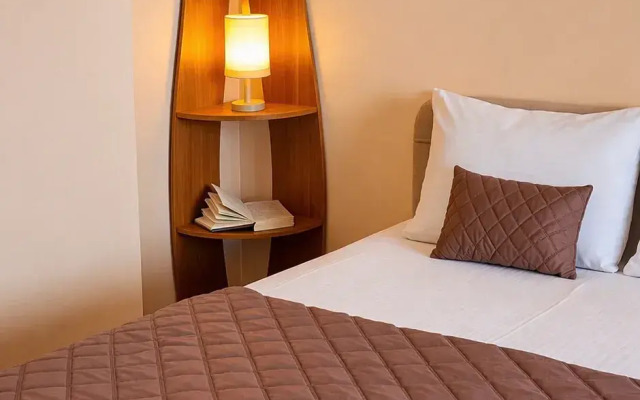 Апартаменты Аврора шестиместные (id 128)