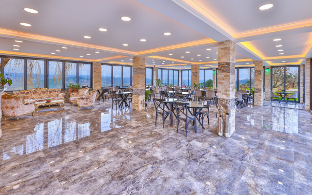 Agva Teras Garden Hotel