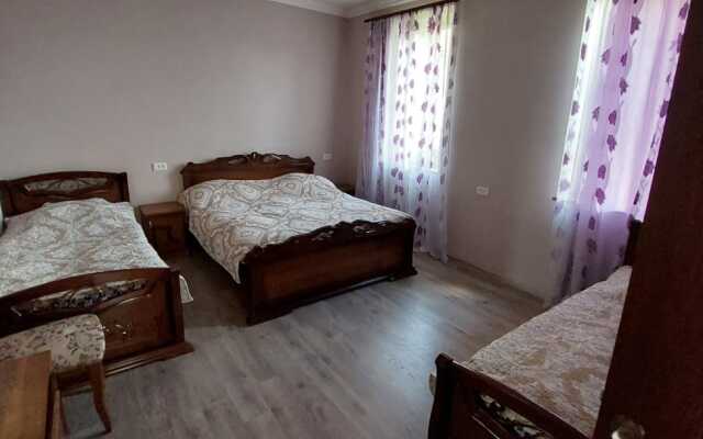 Igor B&B Guest House