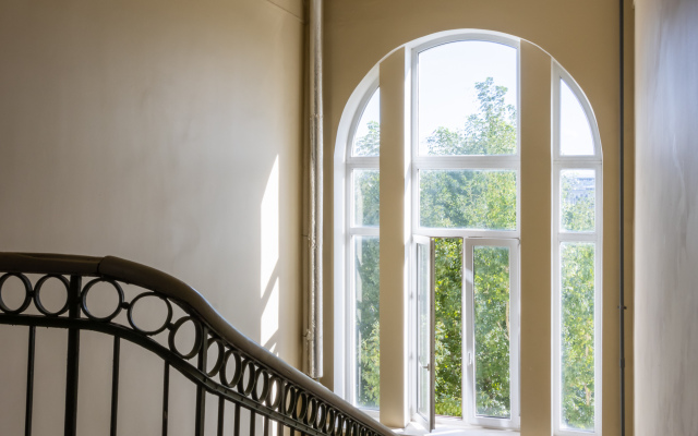 Квартира Студия с Великолепным Видом на Михайловский Замок и Парковкой