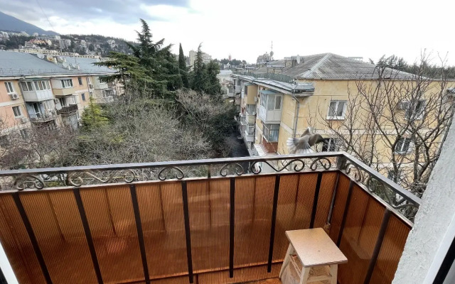 Na Ulitse K. Marksa 15 Apartments