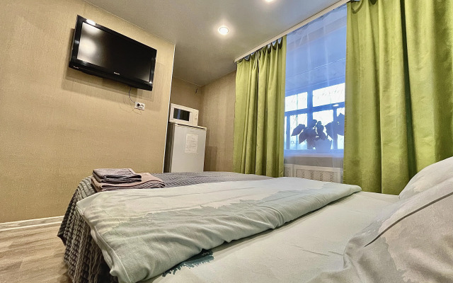 Ryadom s naberezhnoy Flat