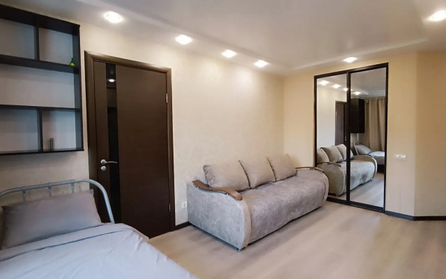 Апартаменты Уютный Север на улице Буркова 19/2