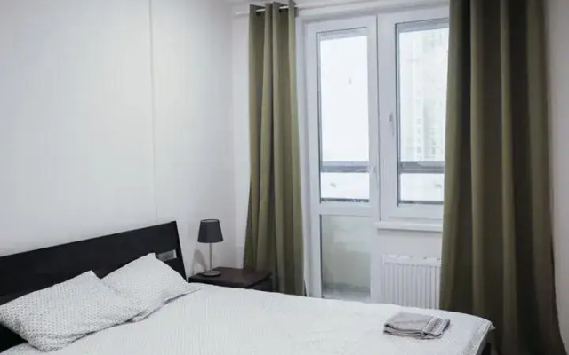 V Novom Zhk Zhyul-Vern Flat