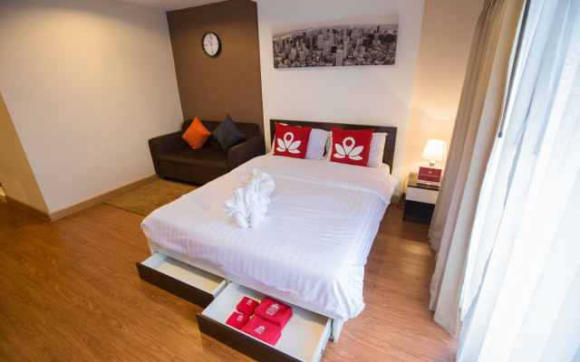 ZEN Rooms Soi Chom Chan Apartments