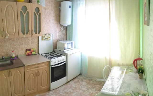 Na Ulitse Leningradskaya 83 Flat