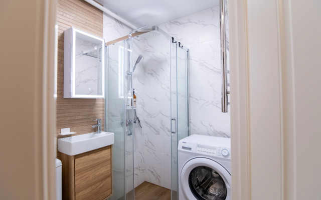 Hedonism Aparts Na Tsiolkovskogo 2v Apartments
