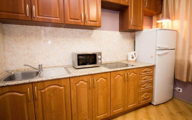 rjadom s Gorbushkoj Apartments